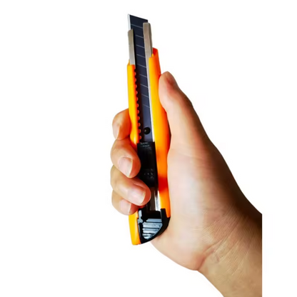 Versatile 18MM Retractable Utility Knife – Sharp Blade, Ergonomic Grip, Compact Design for DIY, Crafting, and Home Use