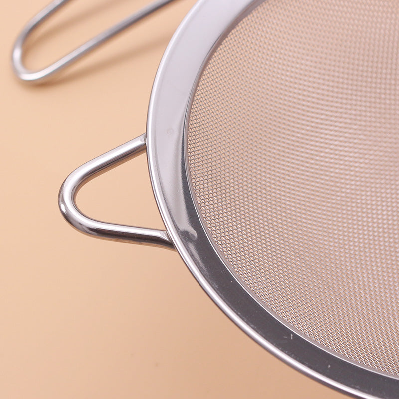 Pack of 3 Stainless Steel Tea Strainers - High-Quality Tea Infusers with Large Handle for Green Tea and Loose Leaf Brewing