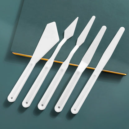 Versatile Set of 5 Plastic Spatulas – Durable, Flexible, and Easy-to-Clean Tools for Arts, Crafts, and DIY Projects Painting, Arts & Craft