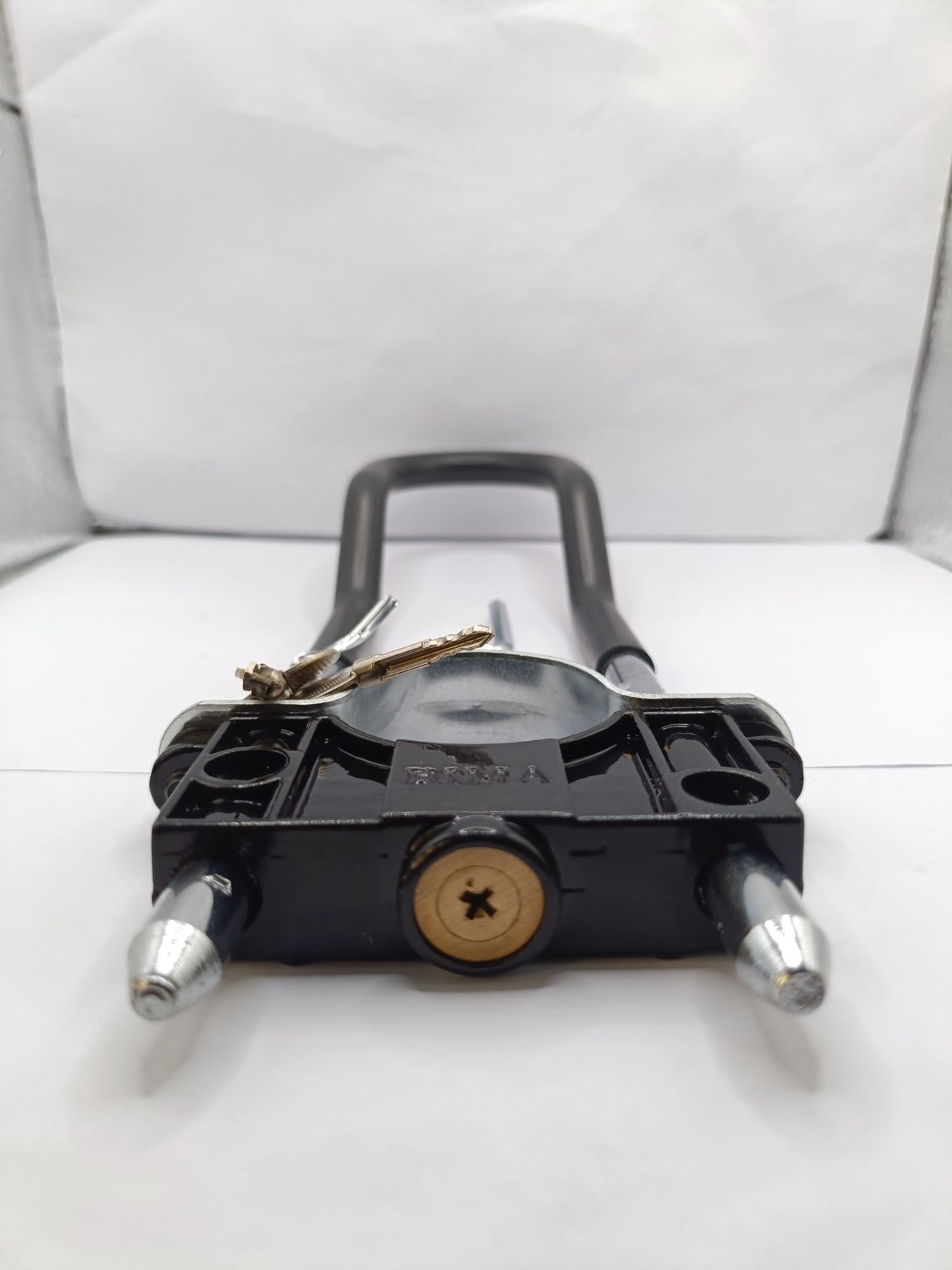 Advanced Bike Security: Universal Front Wheel Lock & Belta Motorcycle Shock Lock