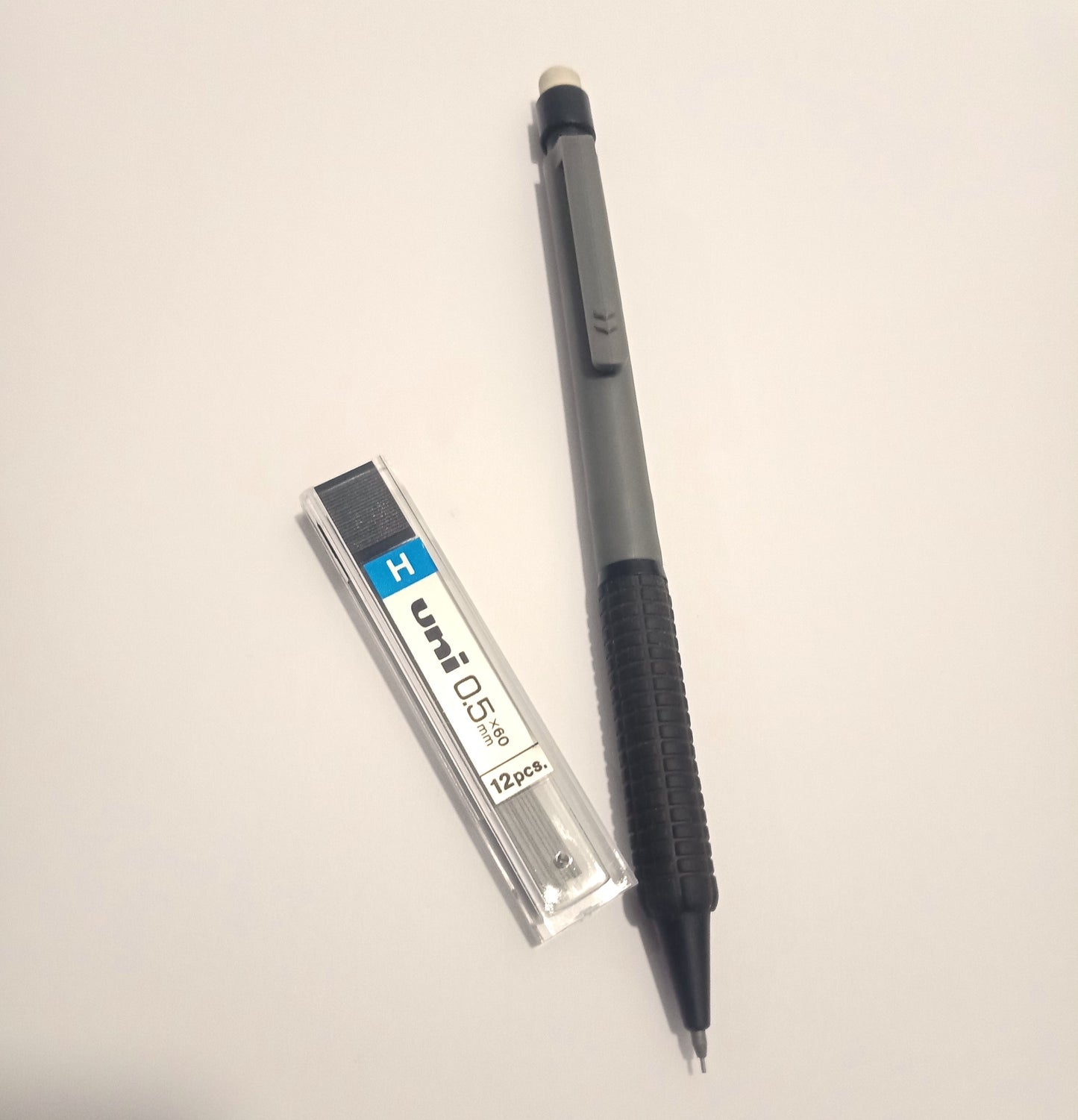 Clutch Pencil 0.5 mm With 12 leads, Pencil With Eraser