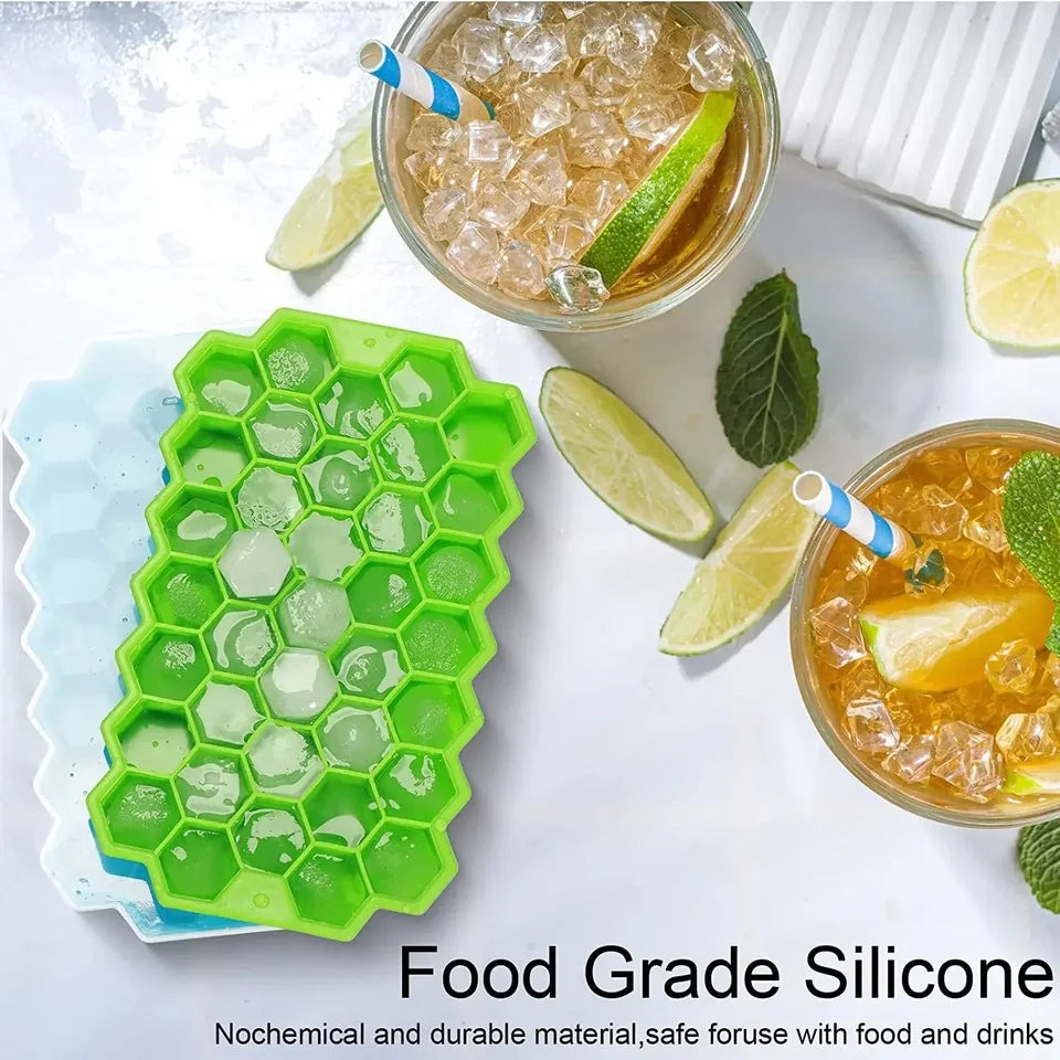 Honeycomb Shape Silicone Ice Cube Tray with Lid – Easy Push Pop Out, Flexible Ice Molds for Freezer & Refrigerator